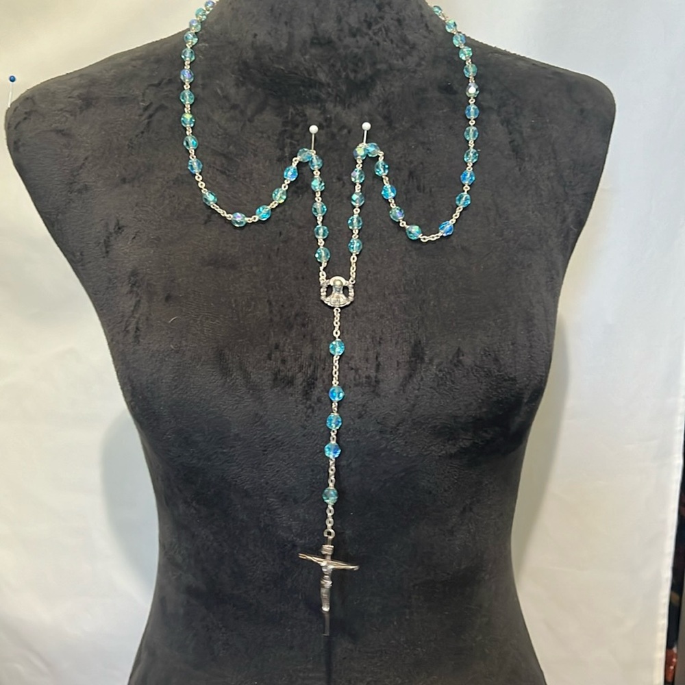 Vintage Glass Crystal Rosary Blue Iridescent